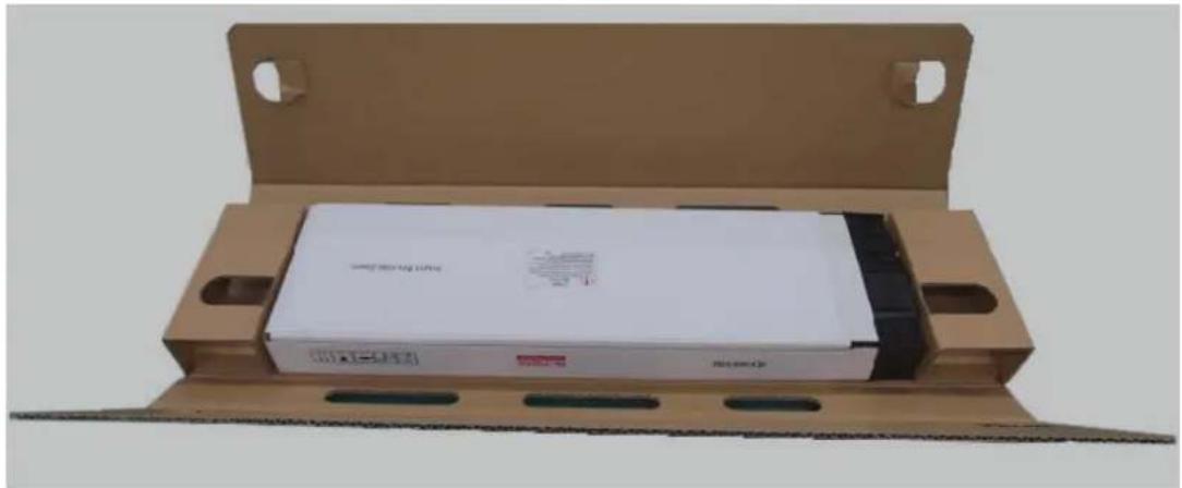 KYOCERA TASKalfa Pro 15000c - Préparer la nouvelle cartouche d'encre. - 1