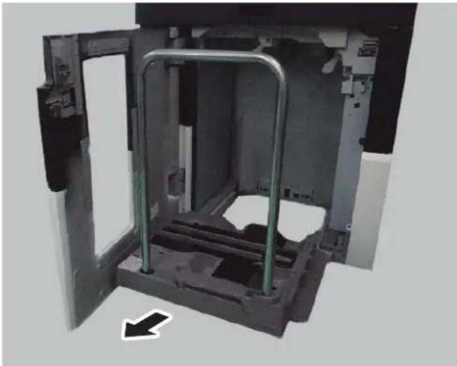 KYOCERA TASKalfa Pro 15000c - Sortir soigneusement le chariot du module d'empilage. - 1