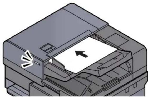 KYOCERA TASKalfa 4012i - Mettre en place les originaux. - 1