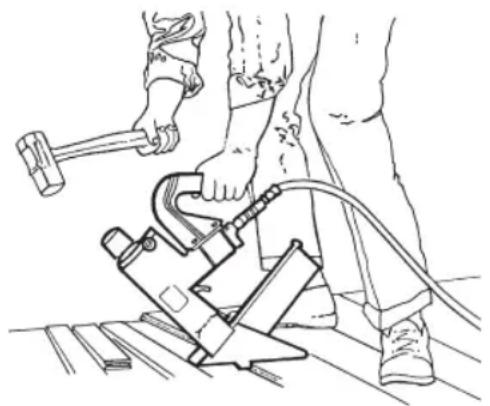 DEWALT DWMIIIFS - Using the Tool - 1