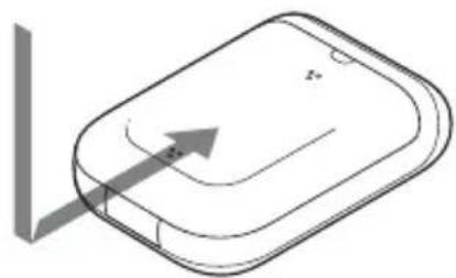 SONY GPSCS3KA - Fermez le cache de protection de la batterie. - 1