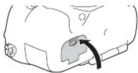 SONY ILCA77M2M - Inserir a bateria/cartão de memória (vendido separadamente) - 3