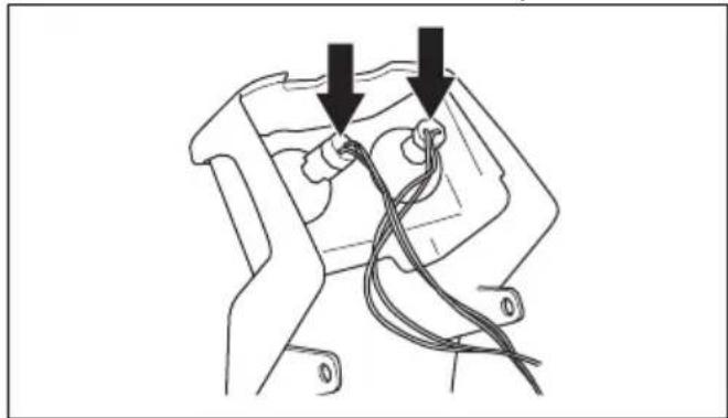 HUSQVARNA Rider 316T AWD - Pour remplacer une lampe cassée - 7
