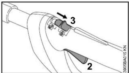 STIHL FSA 85 - Removing the battery - 2