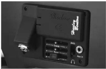 Harley Benton HBCE 990RD - Changement de piles - 1