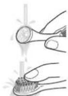 PANASONIC EWDC12 - Reinig de borstelkop onder stromend water. - 1