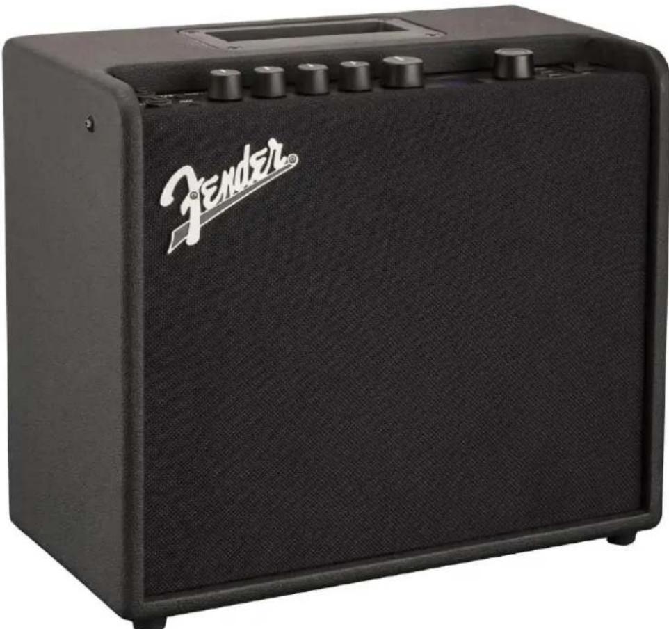 FENDER Mustang LT25 - 1