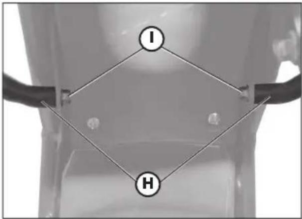 Beta ALP 200 (2011) - How to remove the passenger handles - 1
