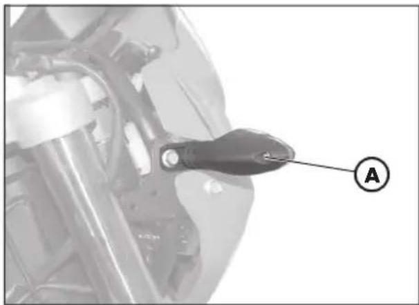 Beta ALP 200 (2011) - REPLACING THE PLATE NUMBER LIGHT - 1