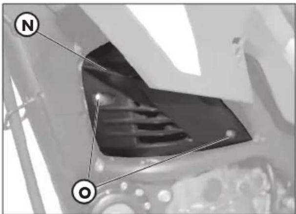 Beta ALP 200 (2011) - How to remove the side frames - 1