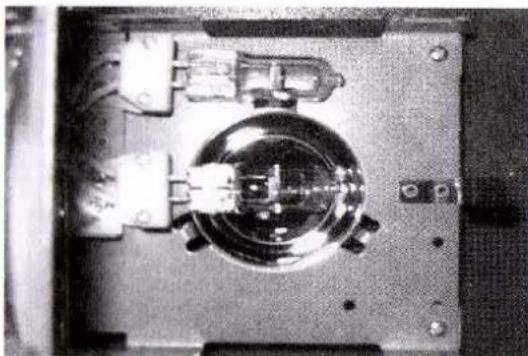 Reflecta Cubus 401 - Manutenção e Reparo - 1