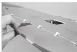 Hangar 9 Ki43 Oscar 60cc - HINGING THE FLAPS - 6