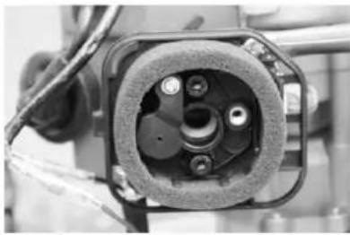 Fuxtec FXLB126 - Pulizia del filtro dell'aria/sostituzione - 1