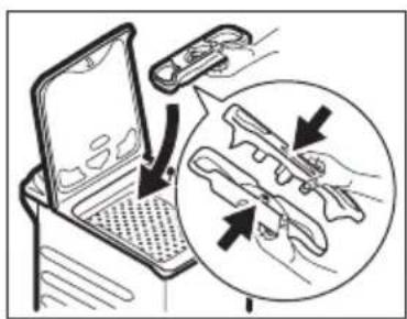 ELECTROLUX WAGL4T500 - Cleaning the detergent dispenser - 3