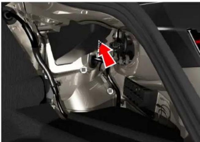 Aston Martin DB11 (2021) - Ouverture de secours du volet à carburant - 2