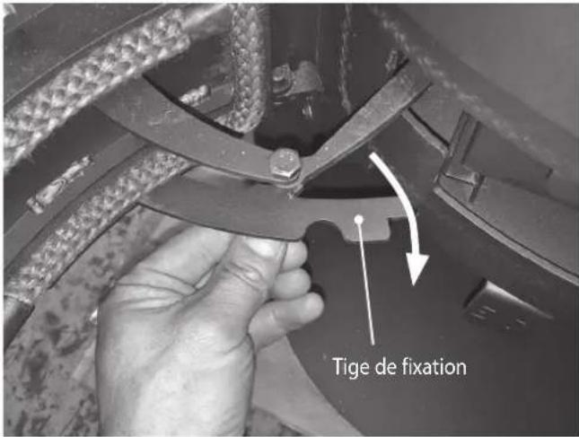 ORANIER Rota 2.0 II - Tige de fixation de la porte du foyer - 1