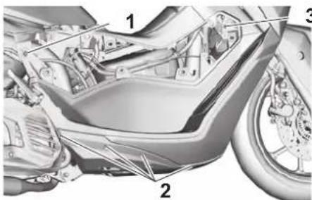 YAMAHA NMAX 125 (2025) - Dépose du cache - 1