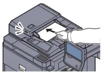 KYOCERA TASKalfa 7551ci - Mettre en place les originaux. - 1