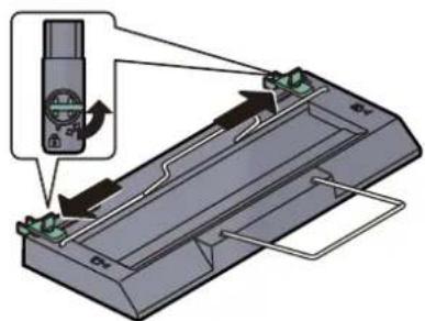 KYOCERA TASKalfa 7551ci - Installer le plateau pour banniere. - 1