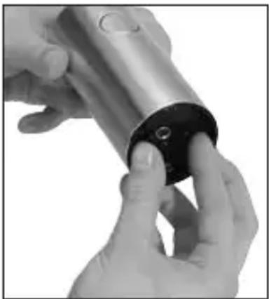Cilio 614046 - Insertion des piles - 1