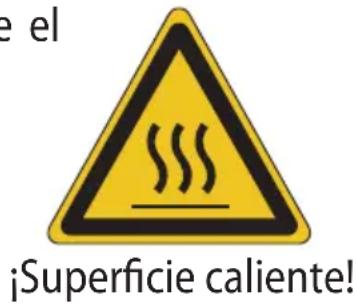 ECG S 1370 Waffle - Nosumerja el artefacto en el agua y vuelque agua sobre las planchas de grillado. - 1