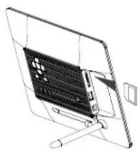 INTENSO PhotoModel - USING MEMORY CARDS - 2