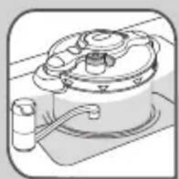 TEFAL Clipsominut' Easy P46207 - Under koking i modusen «Trykkoking» - 1