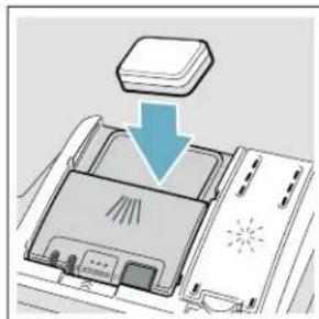 GAGGENAU DF481763F - Adding detergent - 1