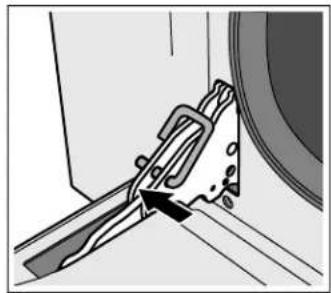 BOSCH HBE5451UC - Dépose des vitres de la porte - 1