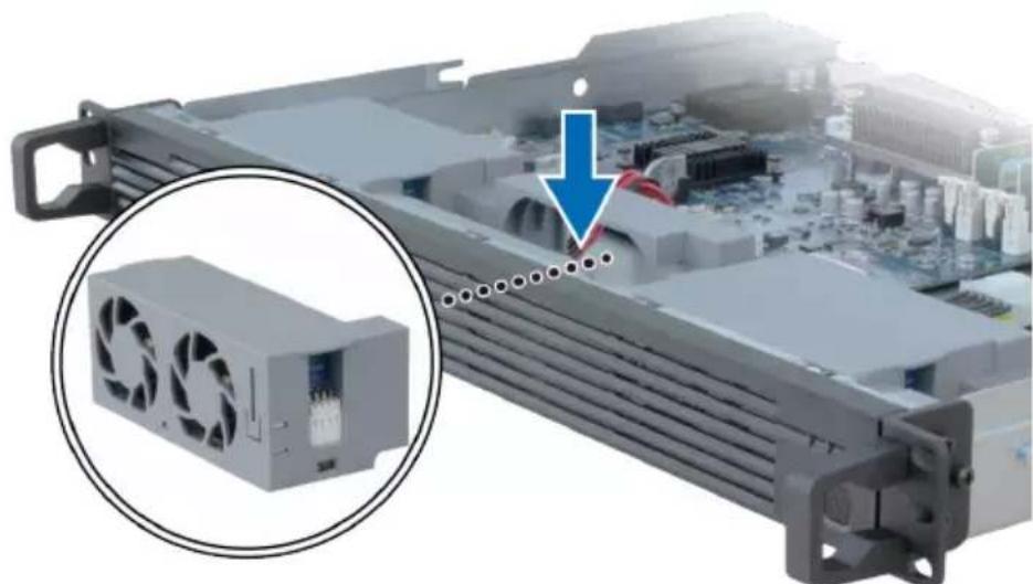 SYNOLOGY RC18015xs+ - Remplacement d'un module de ventilateur défaillant - 2