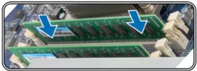 SYNOLOGY RC18015xs+ - Ajouter un module de RAM sur le RackStation - 3