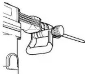 HITACHI H 60MA - Installation des outils - 7