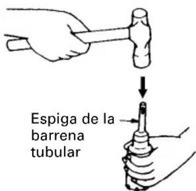 HITACHI DH 24PB - Desmontaje (Fig. 18) - 2