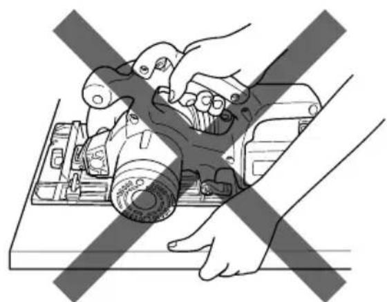 HITACHI C 7D - SPECIFIC SAFETY RULES - 6