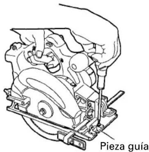 HITACHI C 6DC - Ajuste de la pieza guía - 3