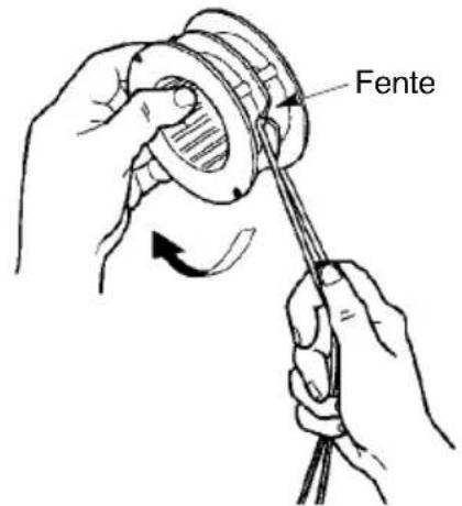 POULAN PR28SD - REEMPLACEMENT DE LA BOUGIE - 2