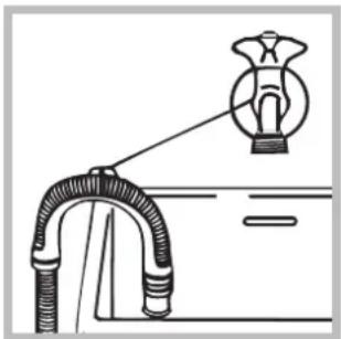 HOTPOINT AQM9D 490 U Aqualtis - Raccordement du tuyau de vidange - 2