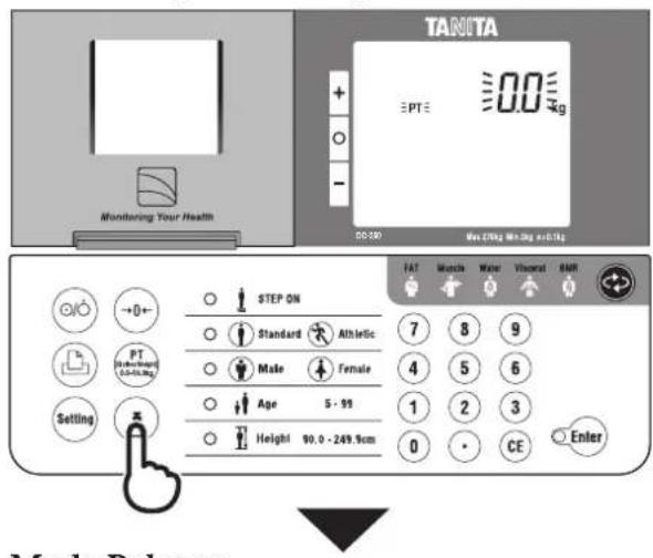 TANITA DC360 - Sélectionner le mode de mesure en appuyant sur la touche - 2
