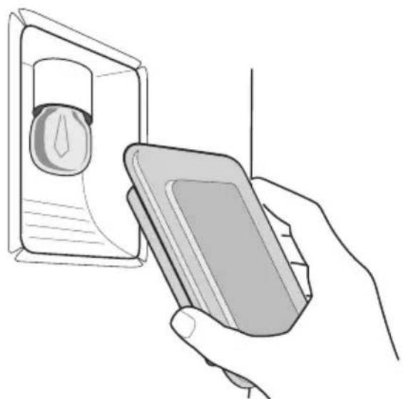 Juno Electrolux JOC69400X - Remplacement de l'ampoule du four / Nettoyage du diffuseur en verre - 3