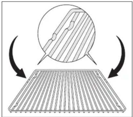 Juno Electrolux JEH56301E - Installation de la grille : - 1