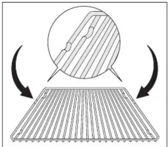 Juno Electrolux JEH34002AF - Installation de la grille : - 1