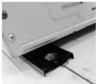 PROLINE P601IMCWHT - Installaon du support an-basculement sur le sol - 6