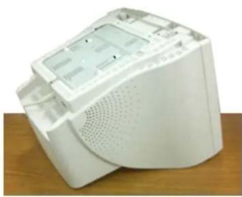 SAMSUNG SyncMaster 755DFX - Fixer et Enlever la base - 1