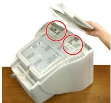 SAMSUNG SyncMaster 755DFX - Fixer et Enlever la base - 2