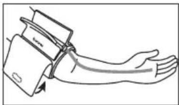 BEURER BM 51 easyClip - Attaching the cuff - 4