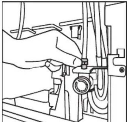 BEKO GNO163040X - Raccordement du tuyau d'eau à l'appareil - 3