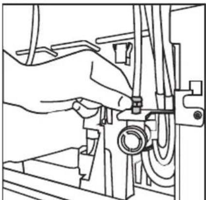 BEKO GN162431ZX - Raccordement du tuyau d'eau à l'appareil - 3