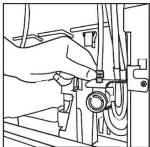BEKO GN162431ZX - De waterleiding aansluiten op het product - 3