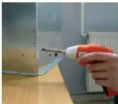 AMICA OWS 952 T - C) Installation der Kamine am Gehäuse - 1