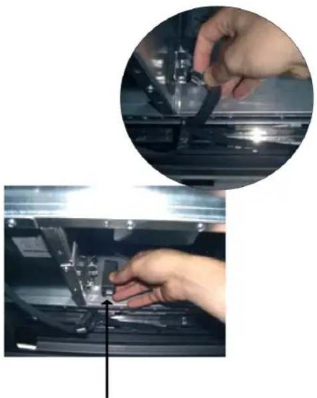 AMICA OWS 952 T - J) Spojenie dvoch elementov korpusu cd - 1